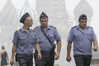 Ruští milicionáři se budou od příštího roku označovat jako policisté.