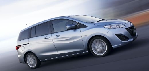 Mazda5 se představí v Paříži s novým motorem.