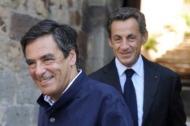 Sarkozy už za Fillonem nestojí.