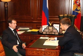Kadyrov jedná s ruským prezidentem Medveděvem.