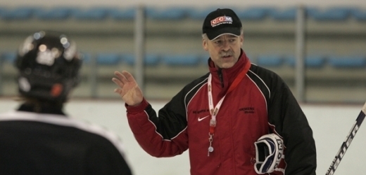 Slavomír Lener vystoupil na Světovém hokejovém summitu.