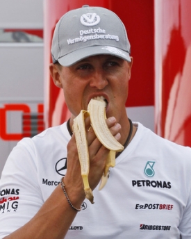 Michael Schumacher a banán.