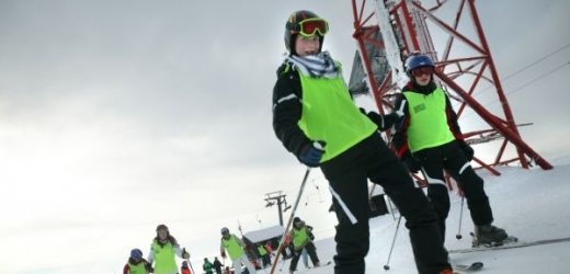 Kanceláře nabízí i prodeje lyžařských zájezdů. 