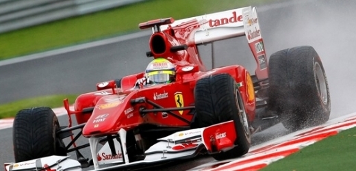 Brazilec Filipe Massa porušil při GP Belgie pravidla.