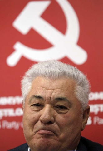 Bývalý komunistický prezident Voronin má důvod ke spokojenosti.
