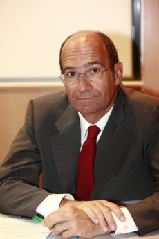 Ministr práce Éric Woerth.