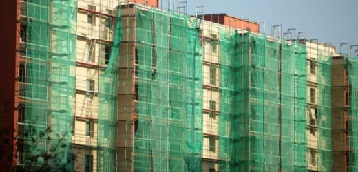 Zpřísnění podmínek stavebního spoření může omezit úvěry.