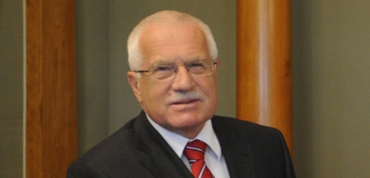 Václav Klaus navštívil sklárny ve Světlé nad Sázavou.