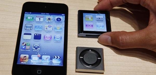 Úspěchy výrobků jako iPod táhnou akcie Applu nahoru.