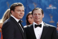 Jeff Gaspin (vpravo), šéf televizní zábavy u NBC Universal, na udílení cen Emmy.
