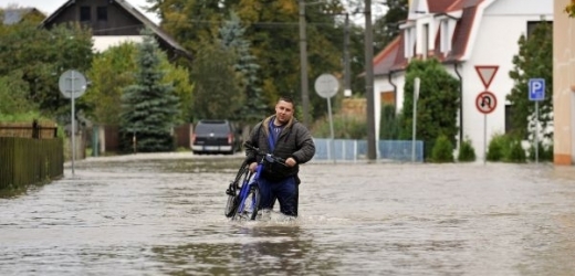 V porovnání se srpnovými záplavami jde jen o desítky pojistných událostí, škody jsou zatím nízké (ilustrační foto).