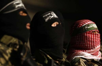 Tisková konference bojovníků Hamasu (září 2010).