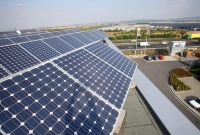 Živelný rozvoj solárních zdrojů prudce zdraží elektřinu.