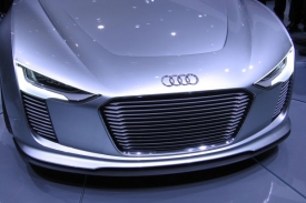Audi e-tron, přední část konceptu elektromobilu.