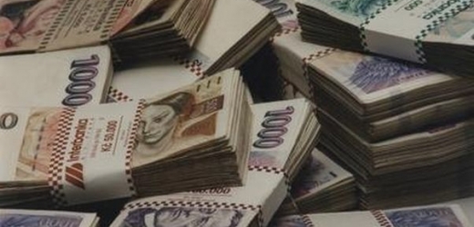 V září chybělo ve státním rozpočtu téměř 100 miliard korun.