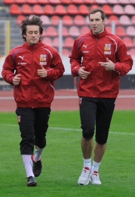 Tomáš Rosický (vlevo) a Petr Čech.