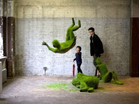 Projekt zelených soch Mathilde Roussel-Giraudyové.