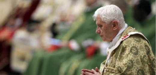 Synodu se zúčastnil i papež Benedikt XVI. (ilustrační foto).