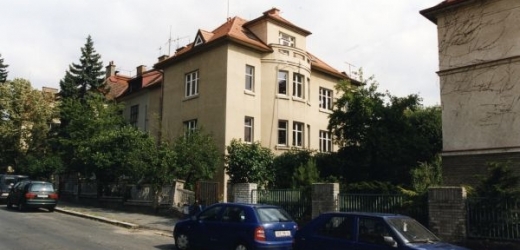 V Praze probíhá výstava o zajímavých vilách čtvrti Ořechovka.