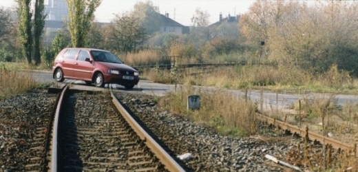Nehoda se stala na železničním přejezdu (ilustrační foto).