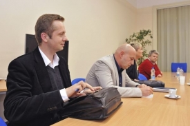 Lídr ODS v Brně Robert Kotzian (vlevo) pravděpodobně v městské radě nezasedne.