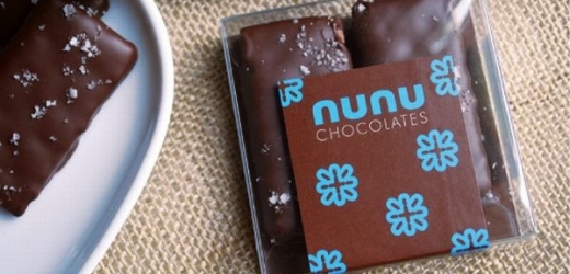 Brooklynská čokoládovna NuNu rozjela výrobu absintové čokolády.