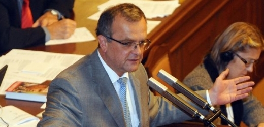Ministr Kalousek se ve sněmovně omlouval za rok stará slova (ilustrační foto).