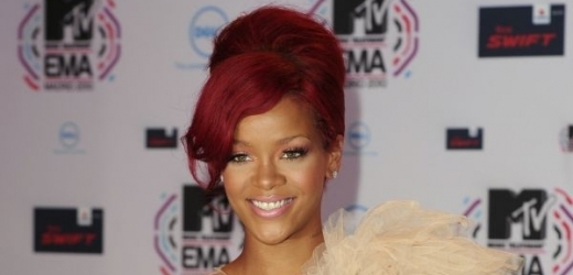 Hvězdou slavnostního předávání cen MTV je i zpěvačka Rihanna.