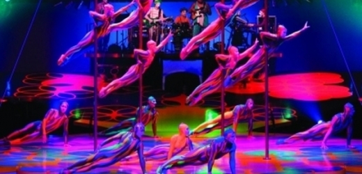 Cirque du Soleil - Chinese Poles.