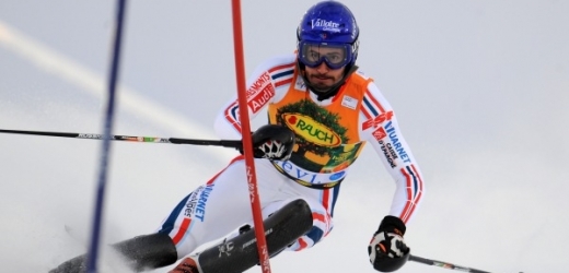 Vítěz úvodního slalomu sezony Jean-Baptiste Grange.
