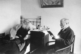 Lev Nikolajevič Tolstoj a jeho osobní lékař. 