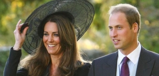 Britský princ William a Kate Middletonová se zasnoubili. 