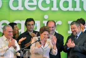 Dilma Rousseffová získala ve druhém kole 56 procent hlasů.