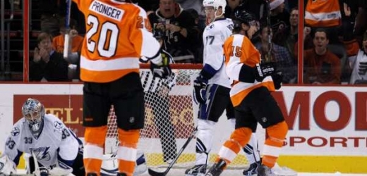 Duel Philadephie s Tampou nabídl nevídanou hokejovou přestřelku.