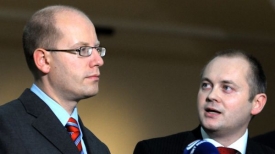 Nejžhavějšími kandidáty na post šéfa ČSSD jsou Bohuslav Sobotka (vlevo) a Michal Hašek.