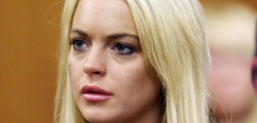Lindsay Lohanová si ve snímku o pornohvězdě 70. let nezahraje.