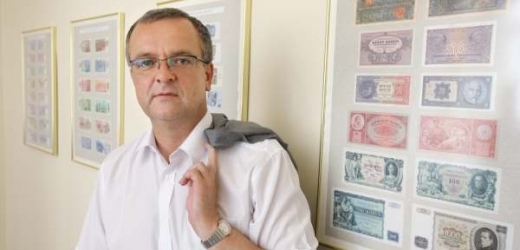 Ministr financí Miroslav Kalousek chce přidat menším obcím.