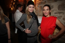 Těhotné celebrity Markéta Divišová a Eva Decastelo (vpravo).