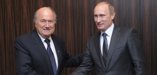 Sepp Blatter a Vladimir Putin, který nakonec do Curychu přiletěl. 