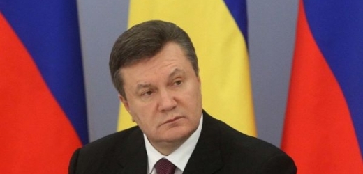 Prezident Janukovyč dosadil do čela ústavu komunistu, teď ho chce zrušit úplně.