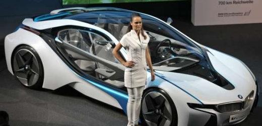 Tržby automobilky BMW by měly v roce 2011 vzrůst o 18 procent.