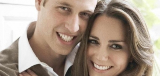 Princ William a jeho snoubenka Catherine Middletonová.