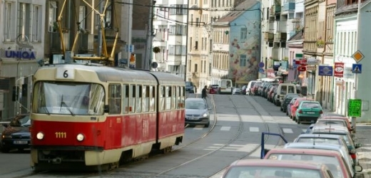 Policie obvinila z obecného ohrožení z nedbalosti řidiče pražského dopravního podniku, kterému v červnu ujela z motolské vozovny tramvaj (ilustrační foto).