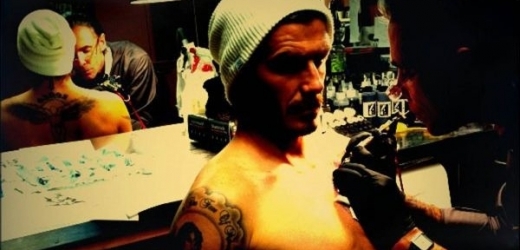 David Beckham si nechal udělat další tetování.