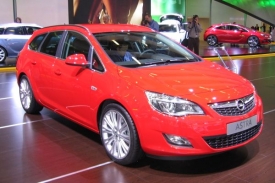 Praktický kombík Opel Astra Sports Tourer.