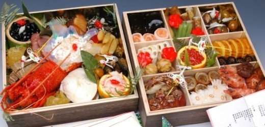 Tradiční japonské novoroční jídlo zvané oseči.