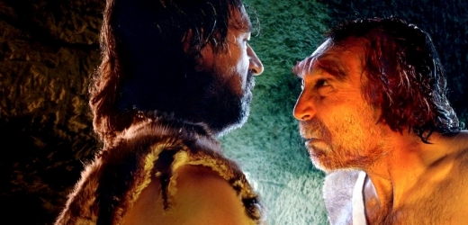 Neandertálci (vpravo) měli s našimi předky (vlevo) společného více, než se zdálo.