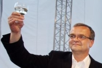Miroslav Kalousek si na novoroční přípitek schoval lahve vybraného francouzského šampaňského.