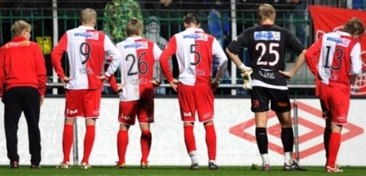 Slavia začala přípravu před bojem o ligovou záchranu.
