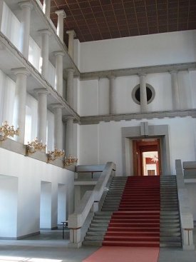 Schodiště do Španělského sálu Pražského hradu.